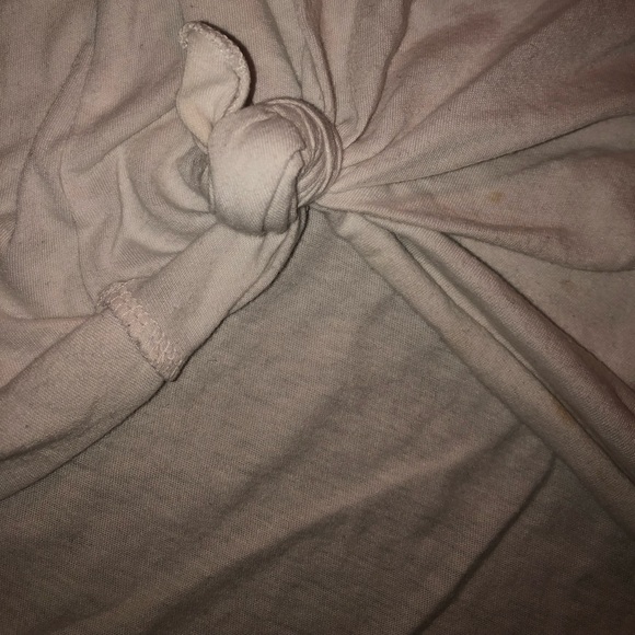 Young and reckless tank - Picture 3 of 3